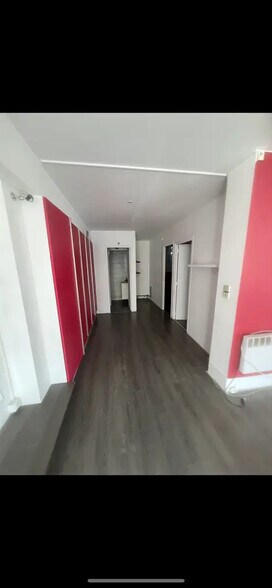 Retail in Saint-Maur-des-Fossés for lease - Interior Photo - Image 3 of 6