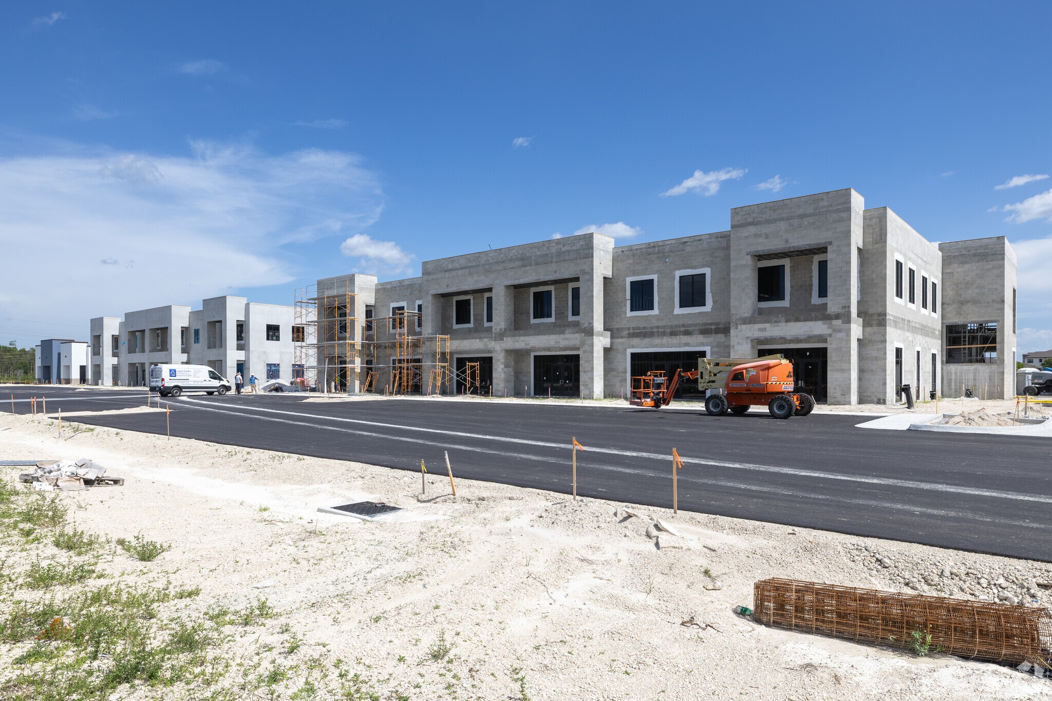 11850-11880 Cheeca Ct, Fort Myers, FL for lease Primary Photo- Image 1 of 7
