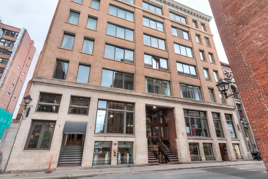 387 Rue Saint-Paul O, Montréal, QC for sale - Building Photo - Image 2 of 3