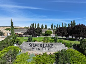 Silverlake Winery - Vineyard