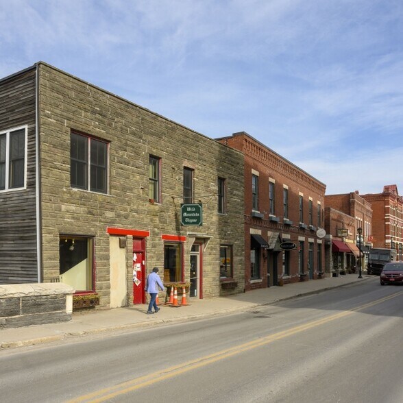 48 Main St, Middlebury, VT for sale - Building Photo - Image 1 of 1