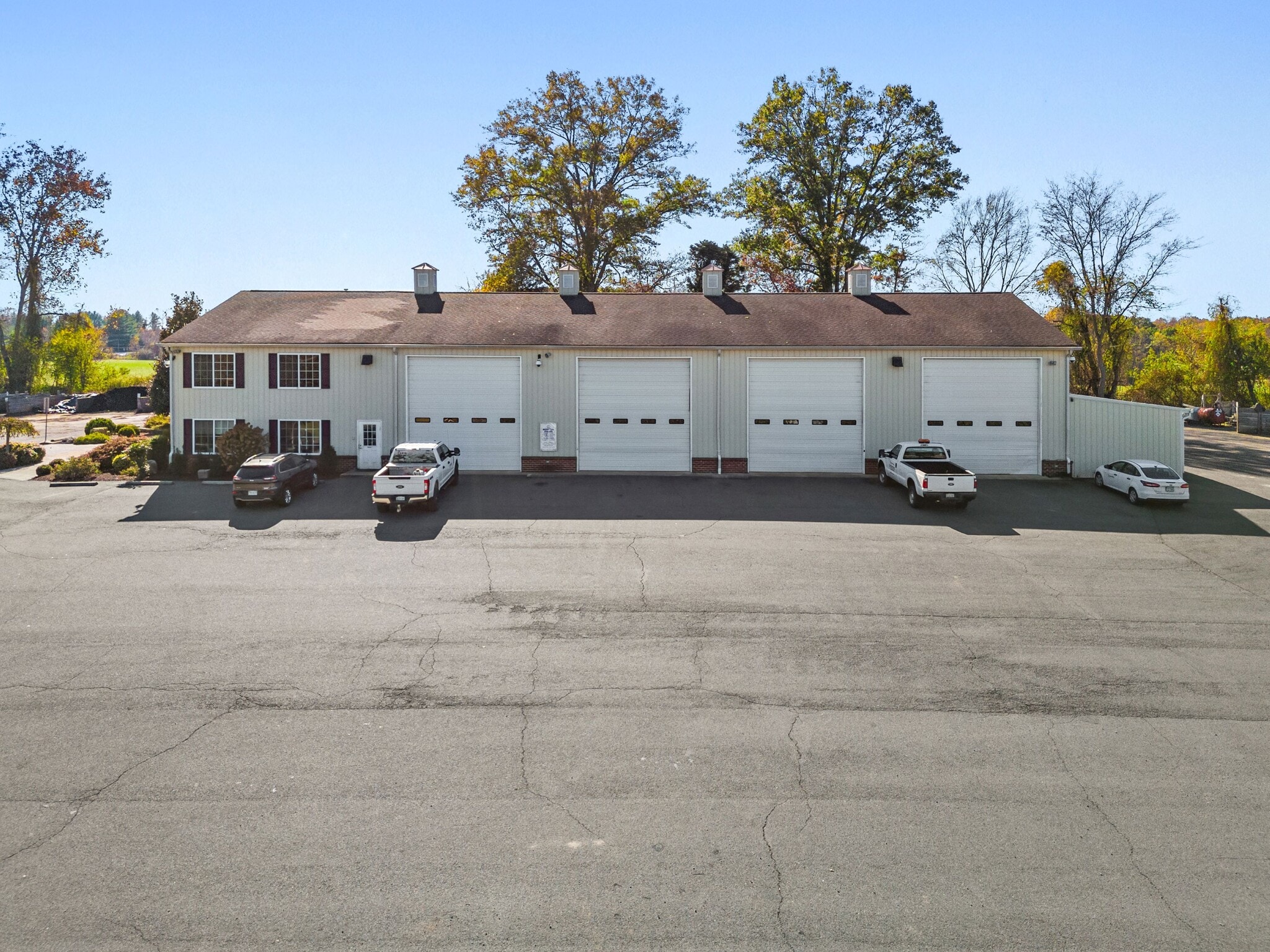7185 Burke Ln, Warrenton, VA for lease Building Photo- Image 1 of 12