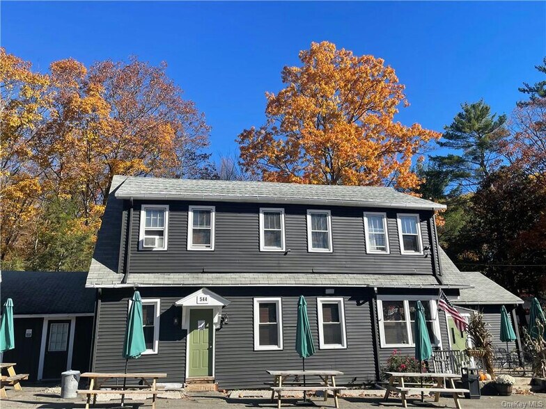 544 Wurtsboro Mountain Rd, Wurtsboro, NY for sale - Primary Photo - Image 1 of 1