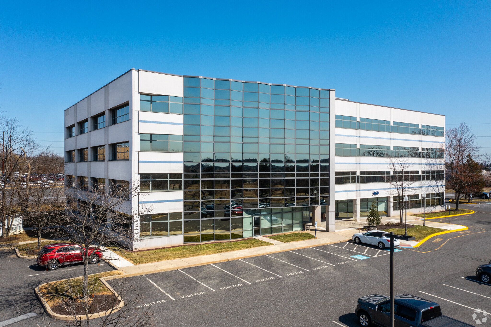 5050 W Tilghman St, Allentown, PA for lease Building Photo- Image 1 of 5