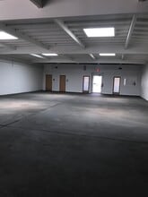 126 Arena St, El Segundo, CA for lease Interior Photo- Image 2 of 7