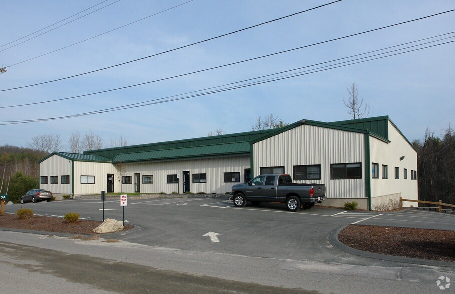 3 Industrial Way, Tyngsboro, MA 01879