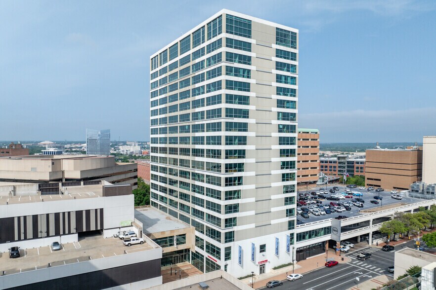 100 Throckmorton St, Fort Worth, TX 76102 Two City Place