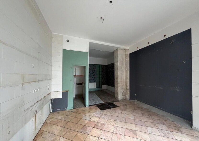 33 Rue Richer, Paris for lease - Interior Photo - Image 2 of 3