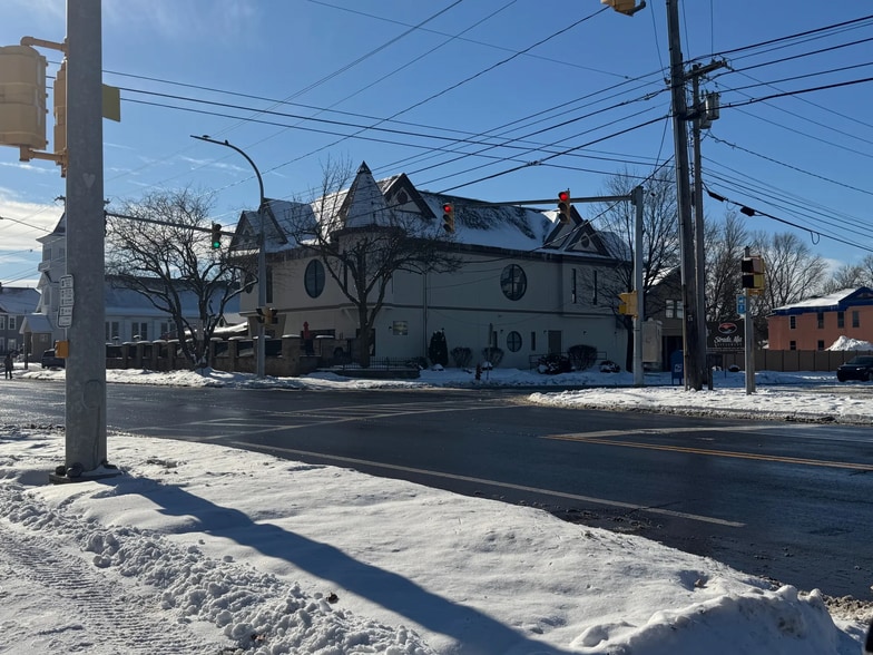 311-313 N Geddes St, Syracuse, NY for sale - Building Photo - Image 2 of 9