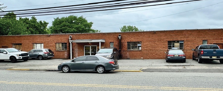 320 Colfax Ave, Clifton, NJ for sale - Building Photo - Image 1 of 4