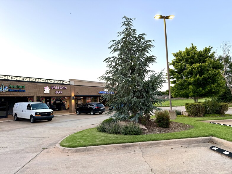 1101-1151 W 15th St, Edmond, OK for lease - Building Photo - Image 3 of 8