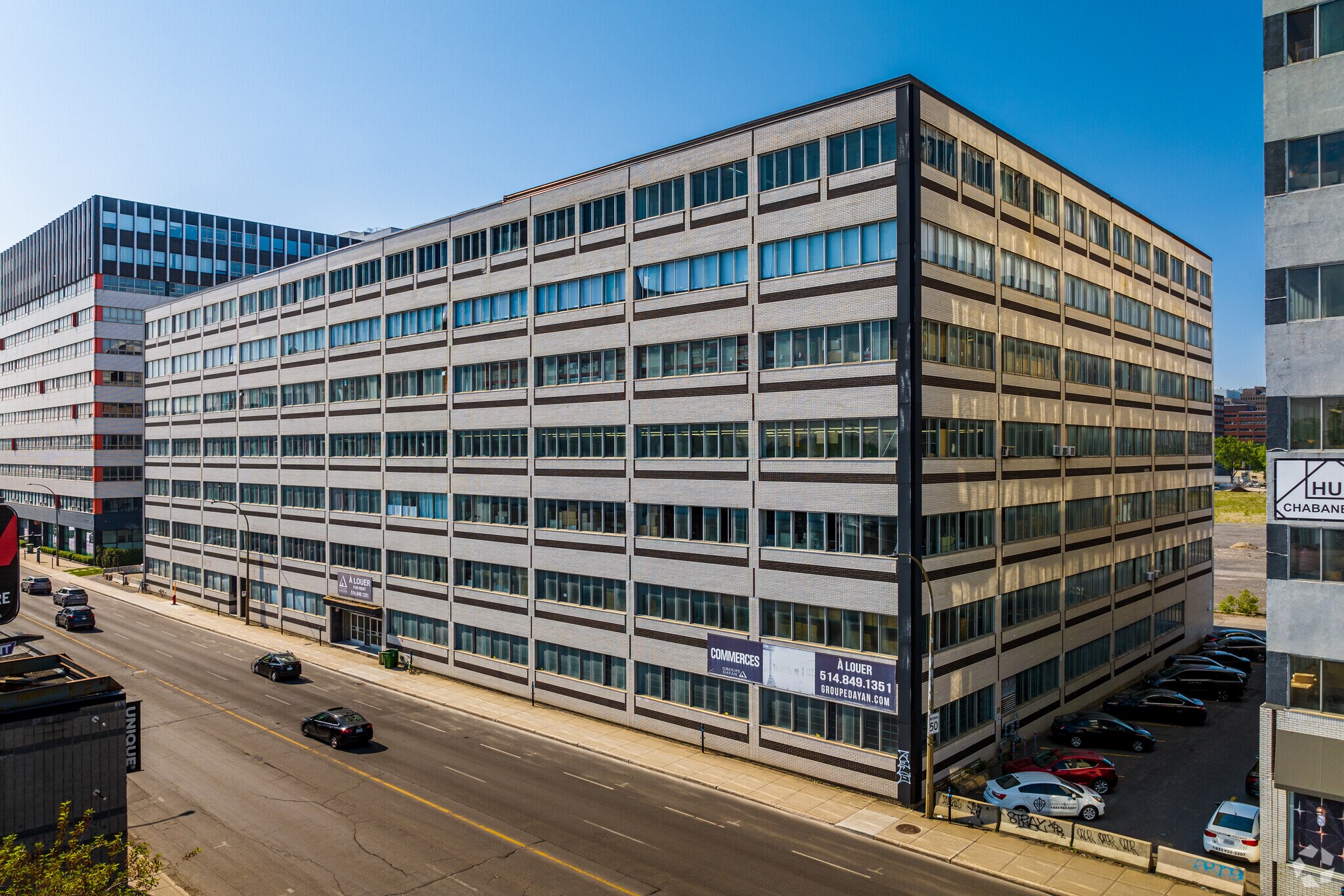 9400 Boul Saint-Laurent, Montréal, QC for lease Building Photo- Image 1 of 7