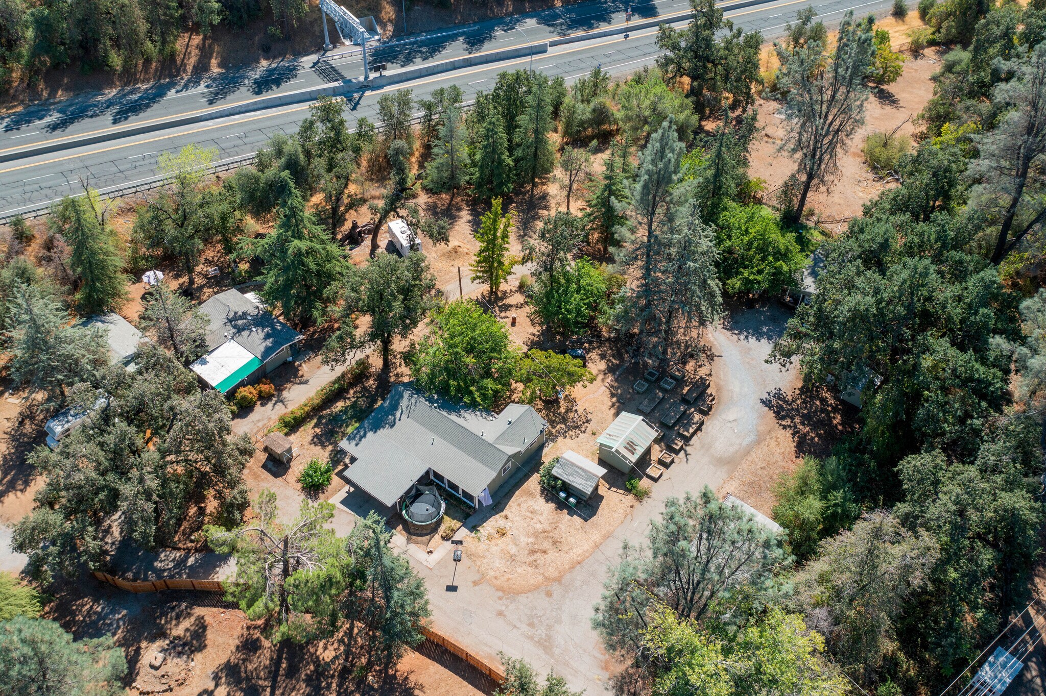 19819 Rhode Island Rd, Redding, CA for sale Building Photo- Image 1 of 1