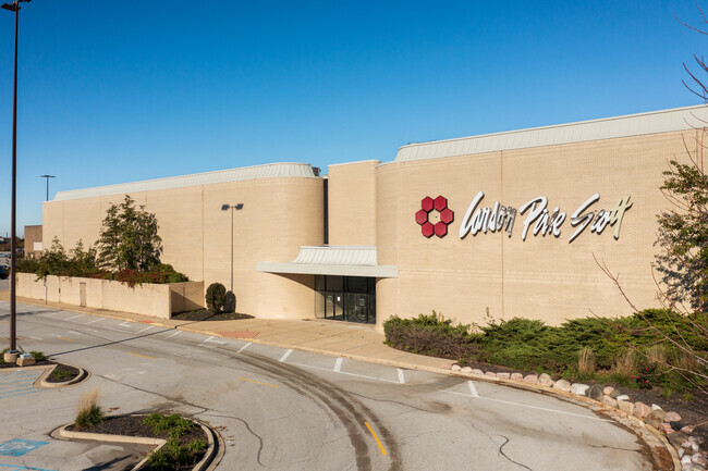 More details for 1995 Southlake Mall, Merrillville, IN - Retail for Lease