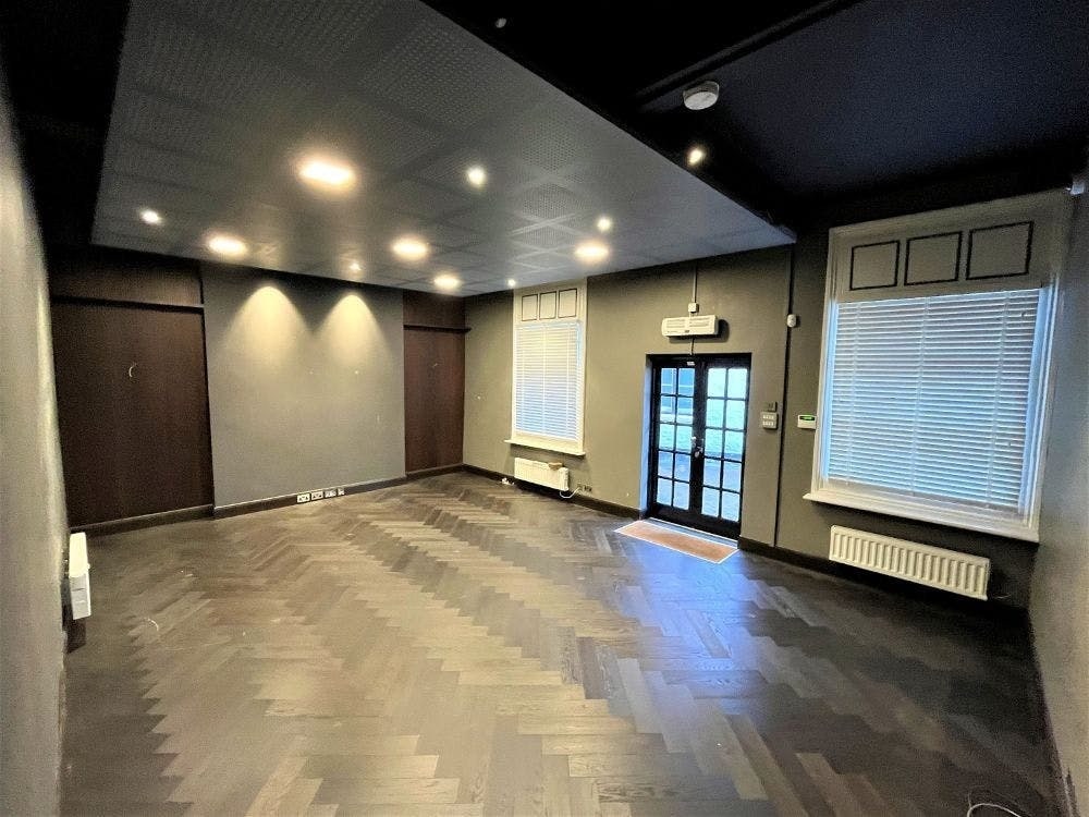 2B White Lion Walk, Banbury for lease Interior Photo- Image 1 of 4