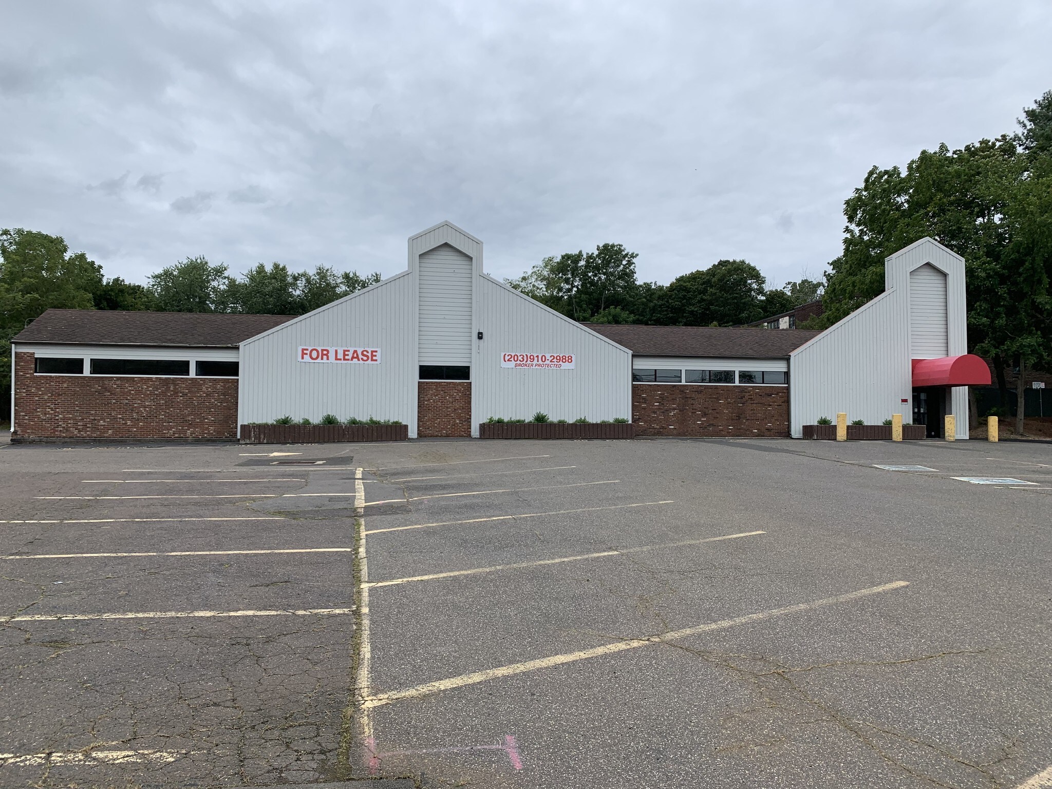 671 E Main St, Meriden, CT for sale Building Photo- Image 1 of 1