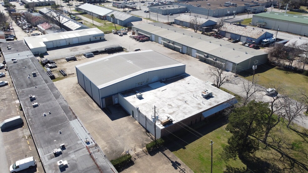 4939 Milwee St, Houston, TX for lease - Primary Photo - Image 1 of 4