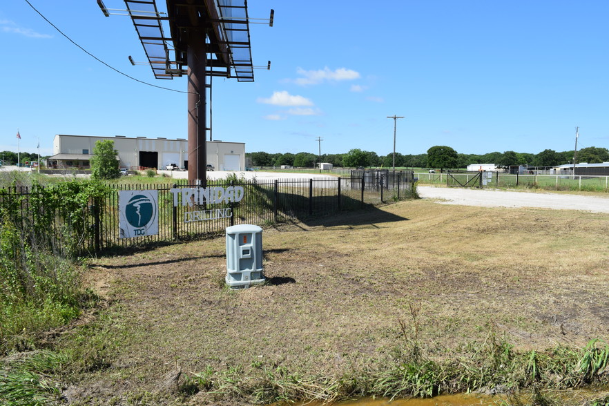 4948 E Highway 199, Springtown, TX for sale - Primary Photo - Image 1 of 1
