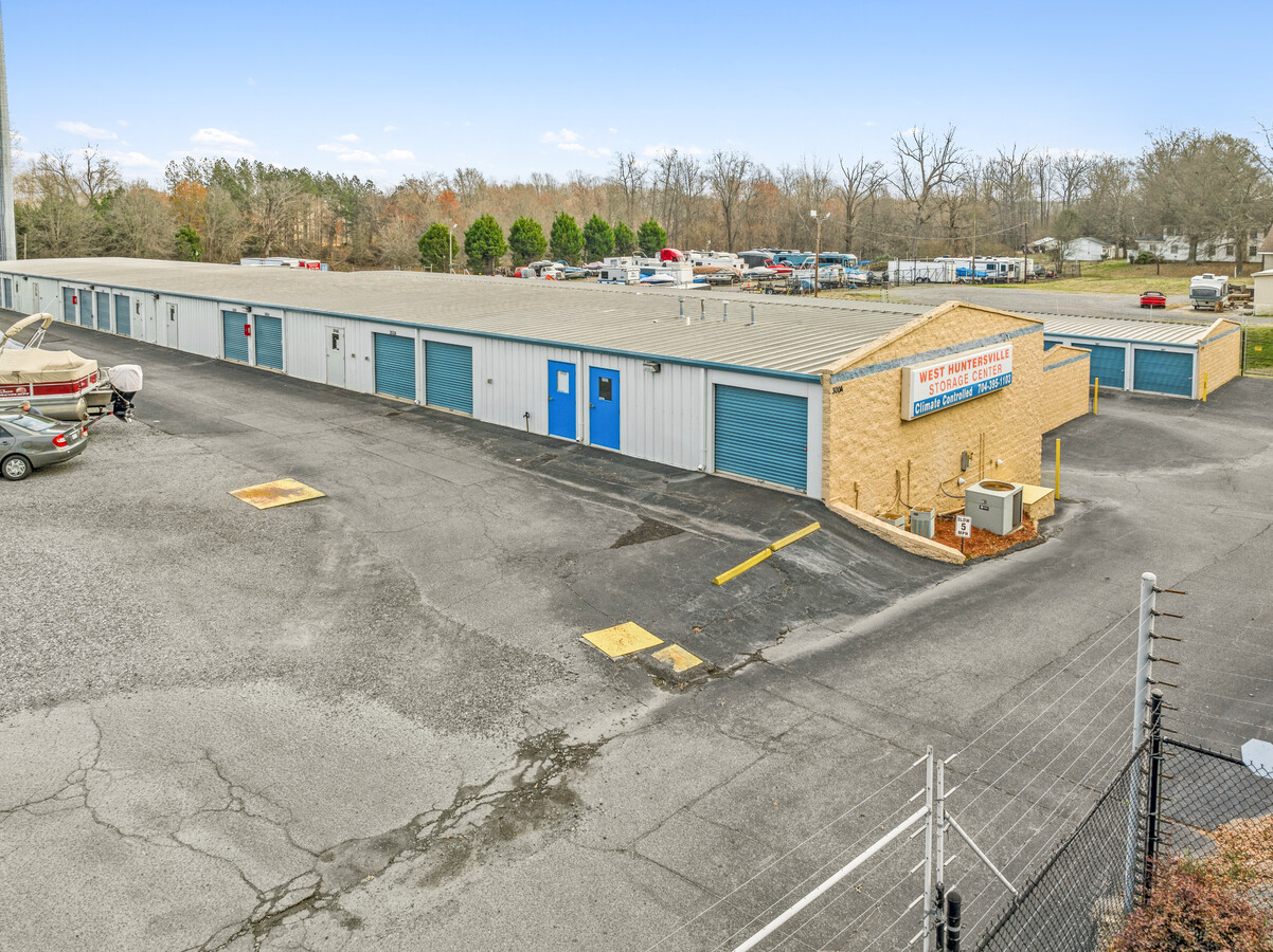 West Huntersville Storage