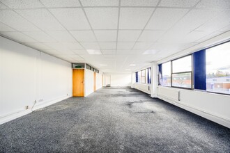 3 Vigo Pl, Walsall for lease Interior Photo- Image 1 of 2