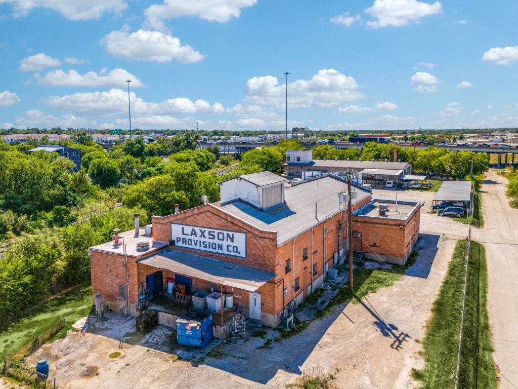 264 W Lachapelle, San Antonio, TX for sale Building Photo- Image 1 of 12