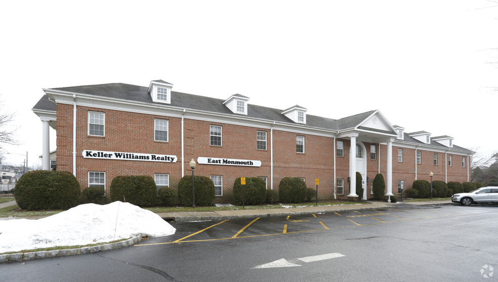 750 Broad St, Shrewsbury, NJ for lease - Building Photo - Image 2 of 18