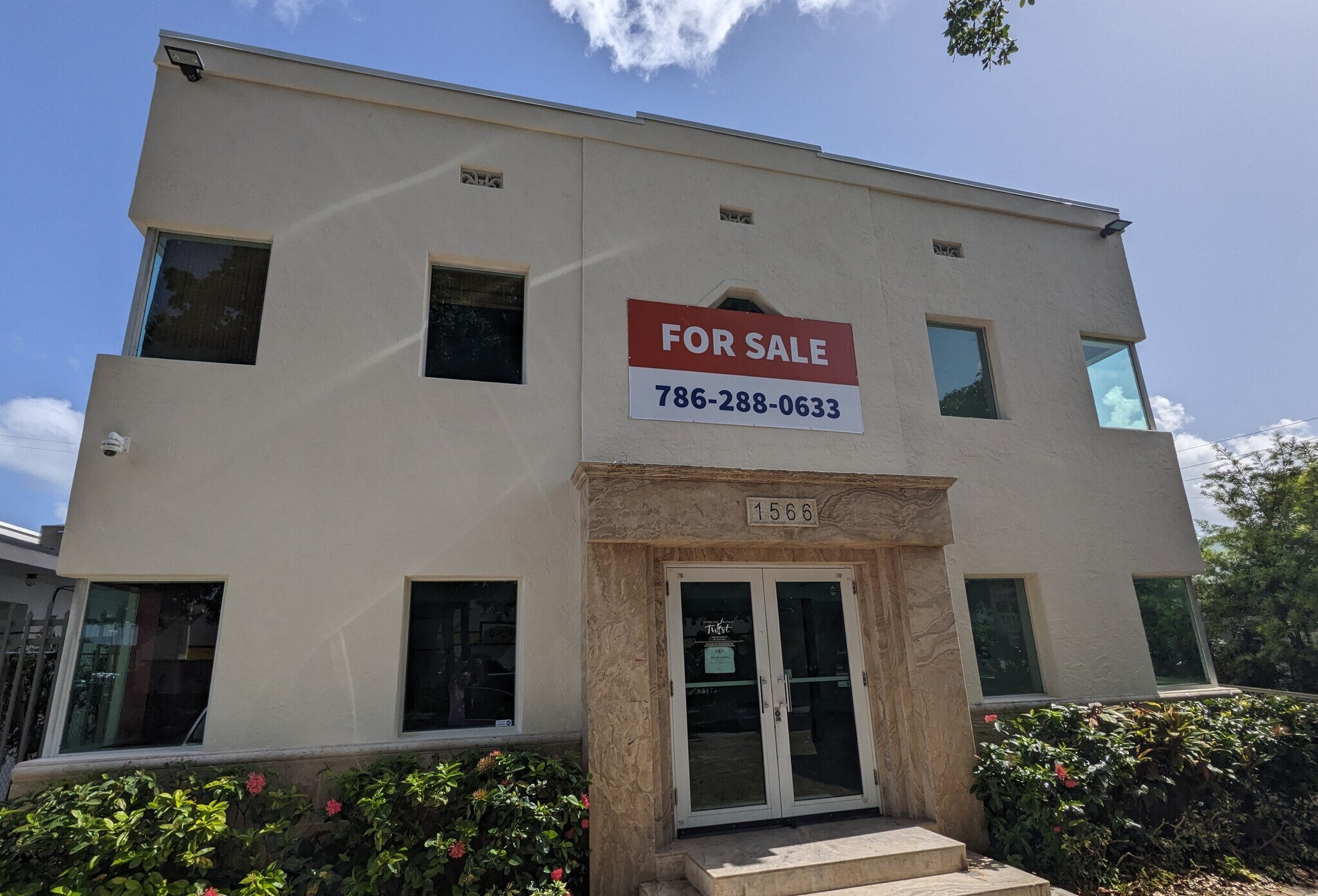 1566 Coral Way, Coral Gables, FL for sale Building Photo- Image 1 of 1
