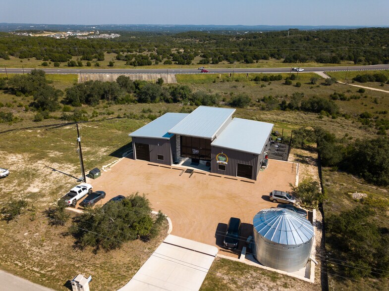 231 Frog Pond Ln, Dripping Springs, TX 78620