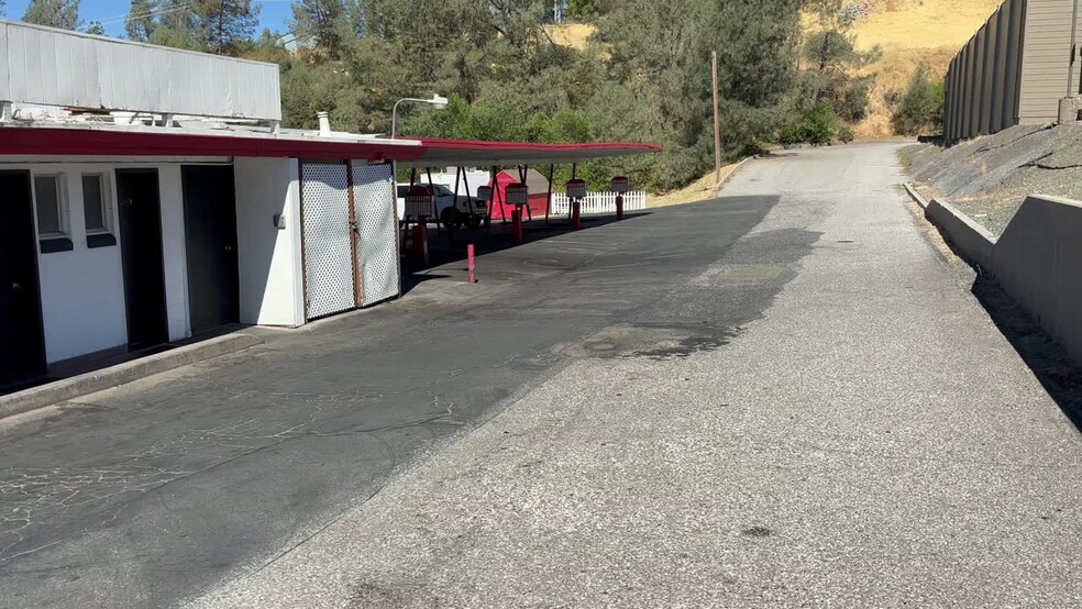 810 E Main St, Grass Valley, CA for sale - Commercial Listing Video - Image 2 of 6