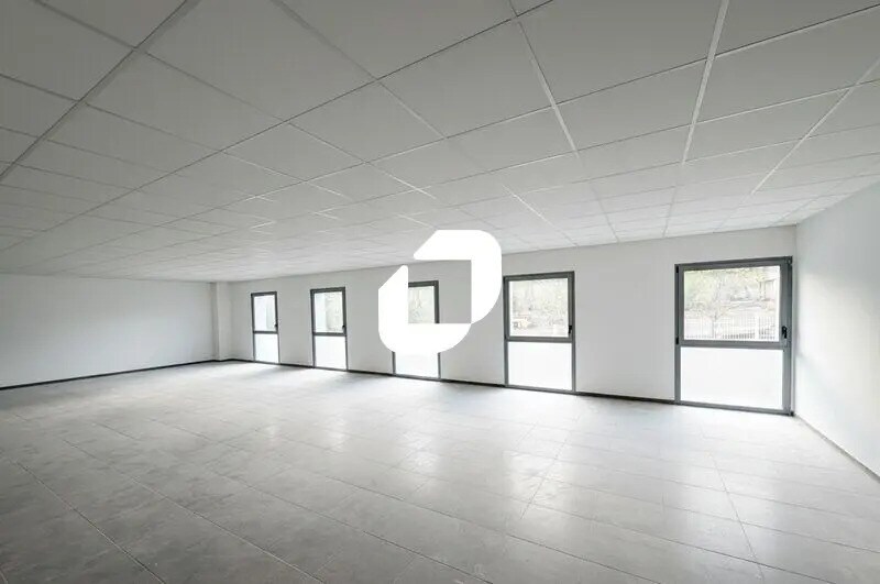 Office in Villeneuve-lès-Maguelone for lease - Interior Photo - Image 2 of 10