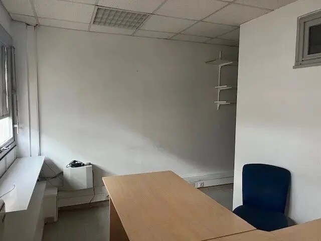 Office in Nice for lease - Interior Photo - Image 3 of 3