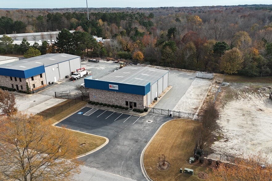 1680 Meredith Park Dr, McDonough, GA for lease - Primary Photo - Image 1 of 2