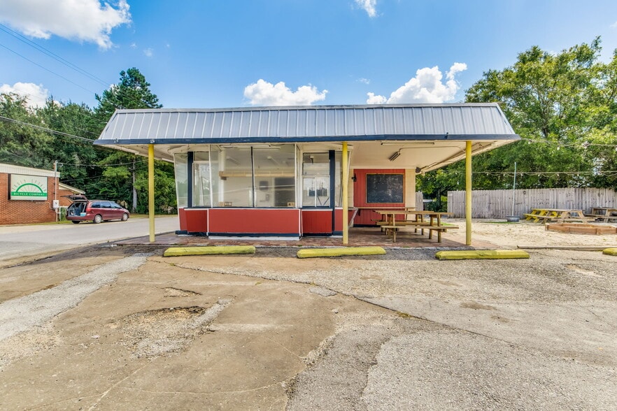 5168 Stewart St, Milton, FL for sale - Building Photo - Image 1 of 6