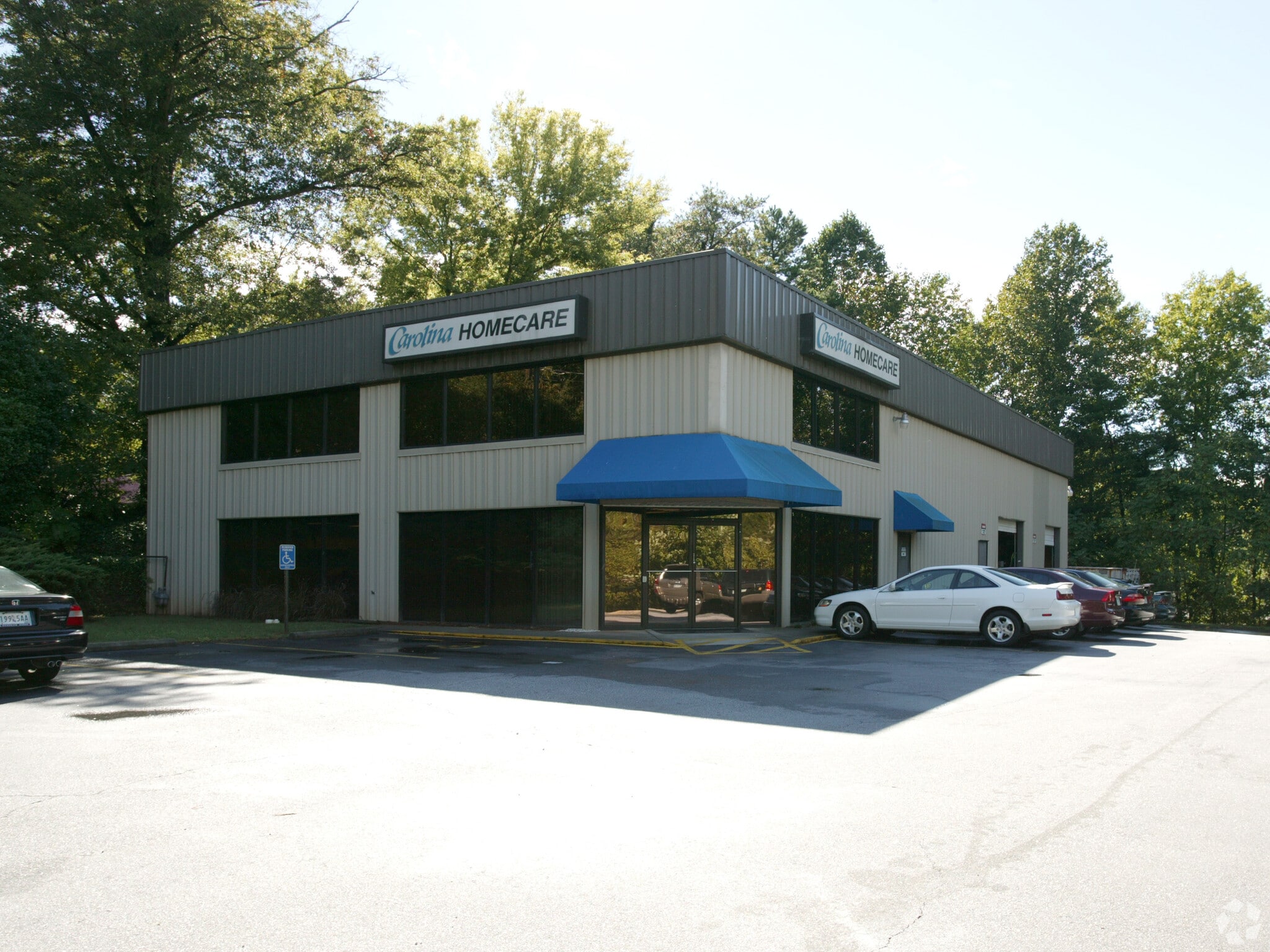 1136 Grove Rd, Greenville, SC for lease Interior Photo- Image 1 of 7