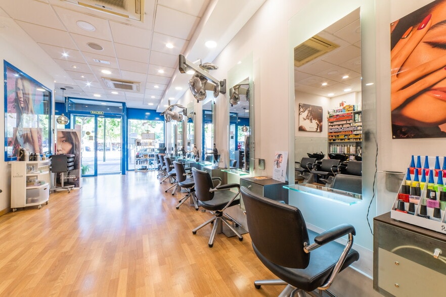 Multifamily in Madrid, Madrid for sale - Interior Photo - Image 3 of 3