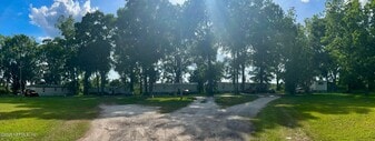 15633 FL-121 Raiford - Mobile Home or RV Park