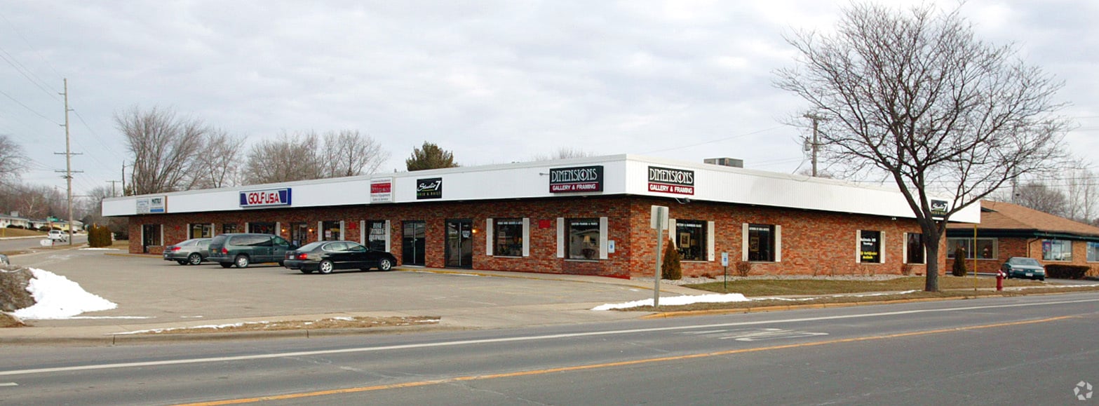730 W Main St, Sun Prairie, WI for lease Primary Photo- Image 1 of 4