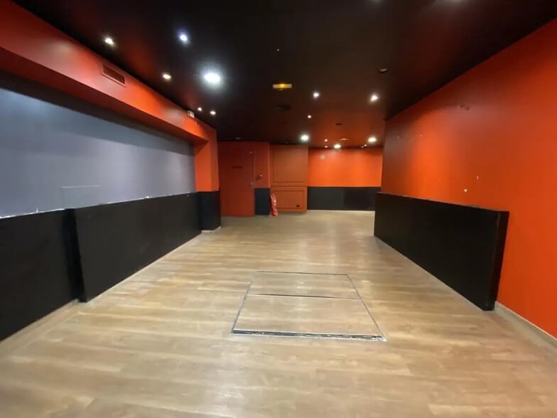 Retail in Paris for sale - Building Photo - Image 3 of 9