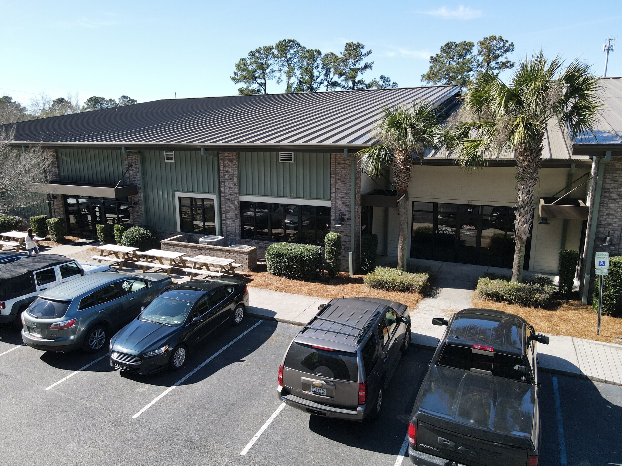 547 Long Point Rd, Mount Pleasant, SC for sale Building Photo- Image 1 of 1