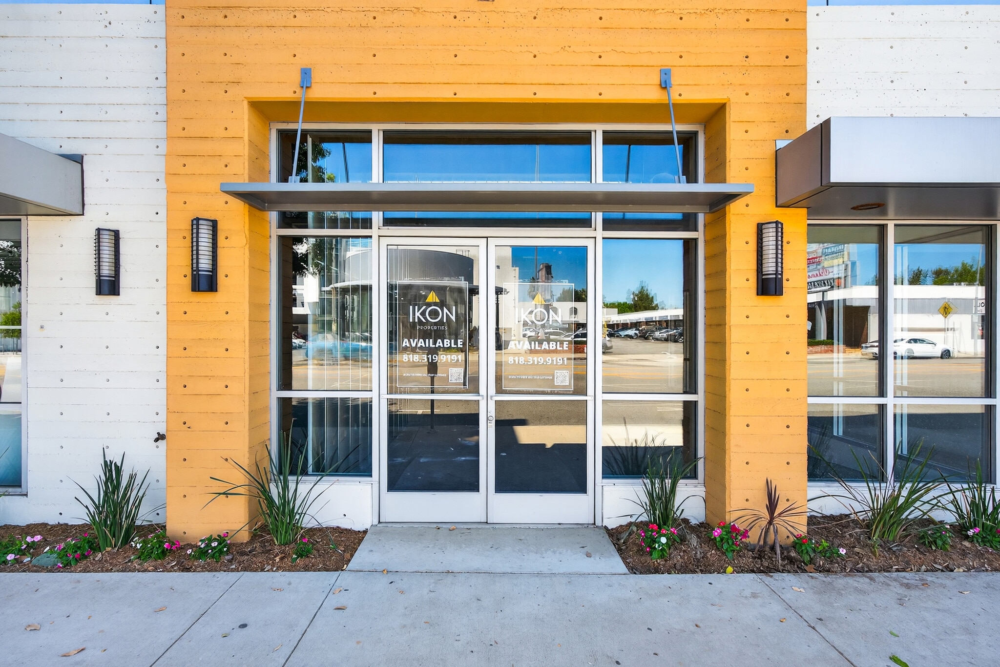 16710 Ventura Blvd, Encino, CA for lease Interior Photo- Image 1 of 4