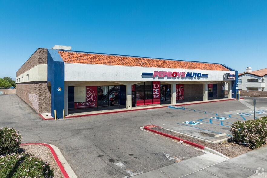 4670 E Tropicana Ave, Las Vegas, NV for lease - Primary Photo - Image 1 of 16