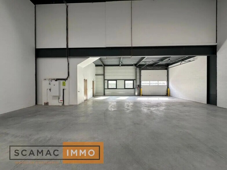 Office in Corbeil-Essonnes for lease - Interior Photo - Image 2 of 7