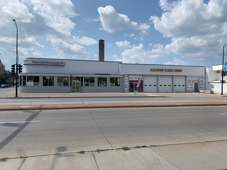 533 E Walnut St, Green Bay, WI for lease - Building Photo - Image 3 of 17