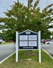 19405 Plantation Rd, Rehoboth Beach, DE for lease Interior Photo- Image 2 of 18