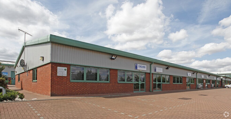 Cromar Way, Chelmsford for sale - Primary Photo - Image 1 of 1