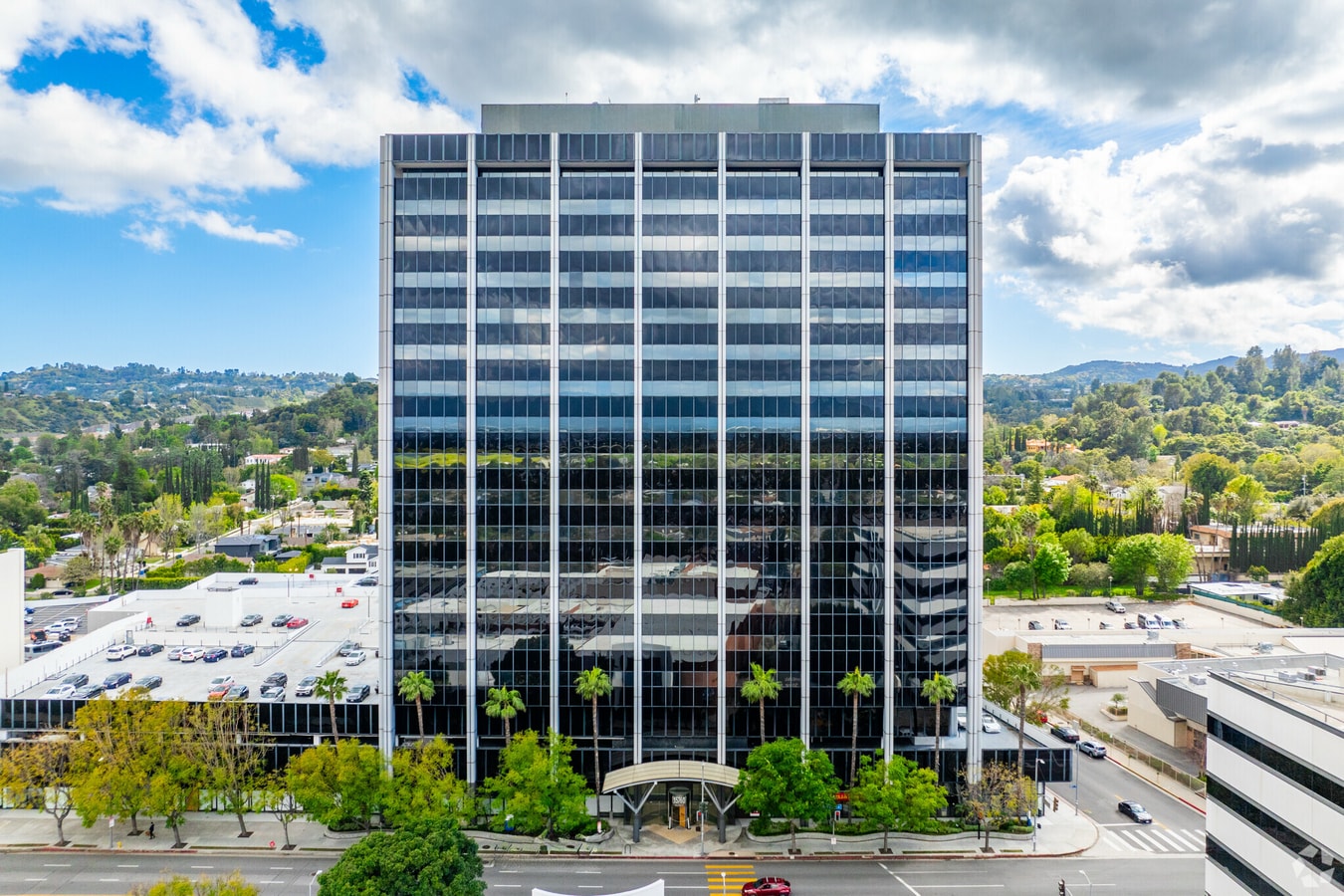 15760 Ventura Blvd, Encino, CA 91436 - Encino Gateway | LoopNet