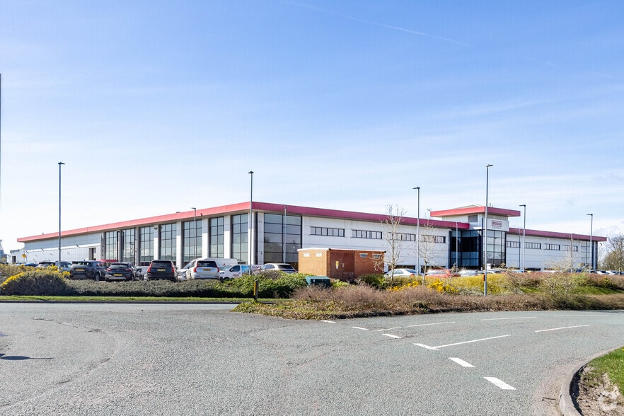 Orbital Way, Cannock for sale - Primary Photo - Image 1 of 1