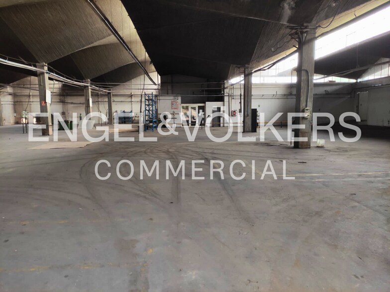 Industrial in San Sebastián de los Reyes, Madrid for lease - Building Photo - Image 2 of 2
