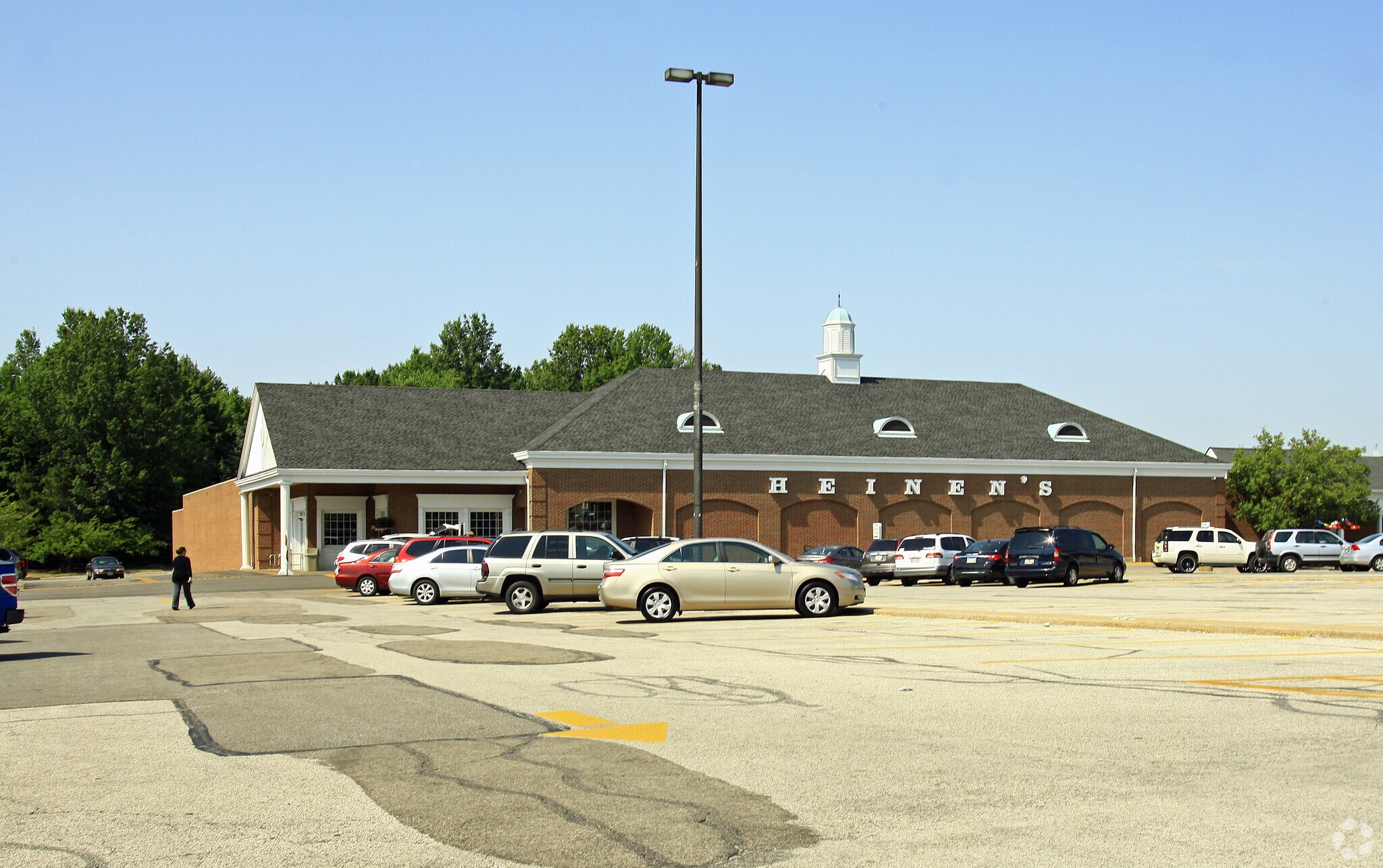 34501 Ridge Rd, Willoughby, OH for sale Primary Photo- Image 1 of 1