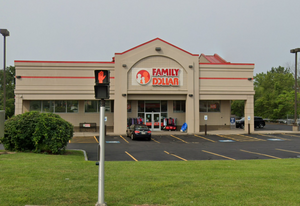 Family Dollar (Sublease from Walgreens) - Drive Through Restaurant